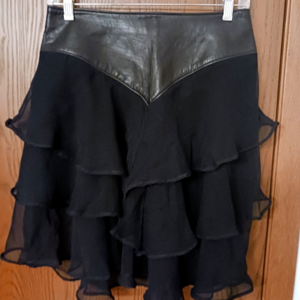 Firenza Santa Barbara Black Skirt